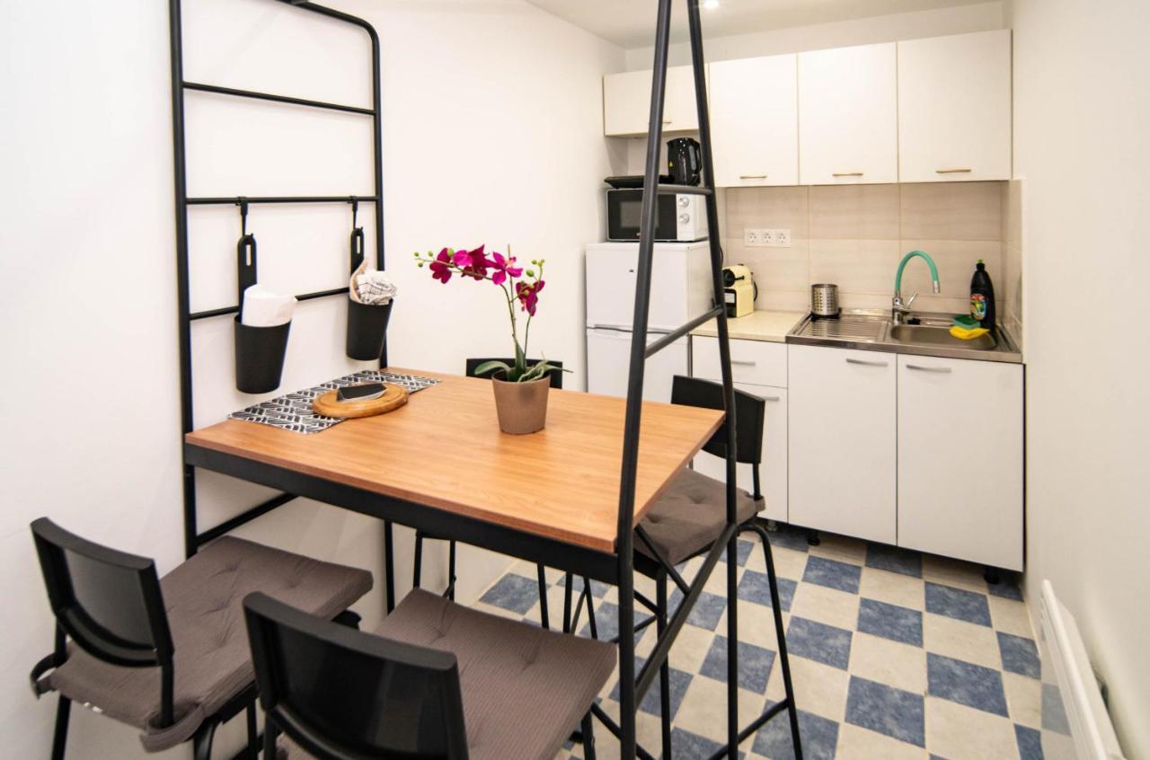 Free Parking! Linden Apartment, Ac, Smart Tv, Wifi Budapeste Exterior foto